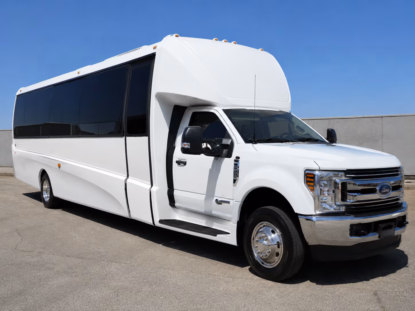 bus rentals for science and nature field trips around carson city