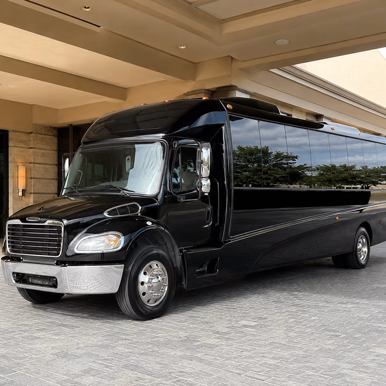 carson city 25 passenger minibus